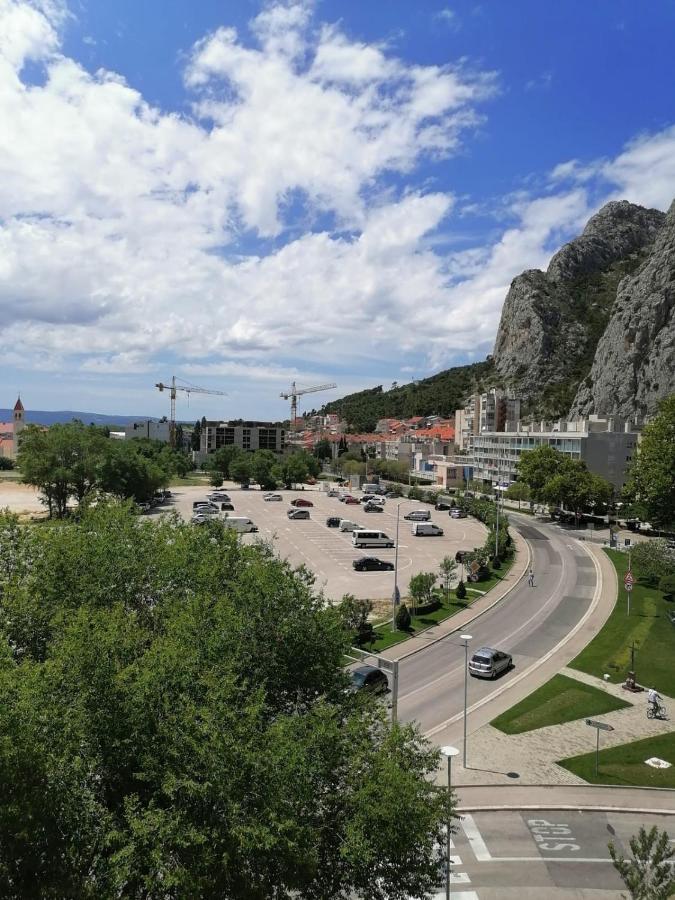 Penthouse Maremonte Apartment Omis Bagian luar foto